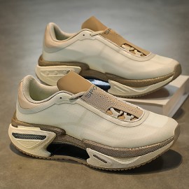 Women'S Breathable Marathon Running Shoes with Shock Absorption, Lightweight Carbon Plate Design for Quick Relief, Low-Top Mesh Upper& Rubber Sole, Comfortable Fabric Inner for Hiking, Casual Wear, and Workouts, Workout Footwear, Hiking Shoes, Sporty Design, Lowtop Sneakers, Durable Construction, Cushioned Support, Performance Footwear, Fitness Enthusiasts, Women